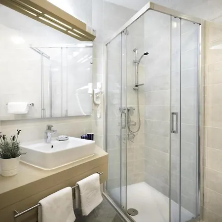 Apartment Aci Marina Cres Exterior photo