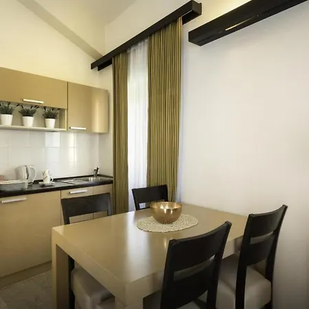Apartment Aci Marina Cres Exterior photo